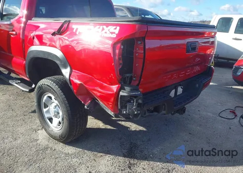 2023 Toyota Tacoma Trd Off Road z USA, uszkodzony, nr VIN 3TYCZ5AN2PT166087